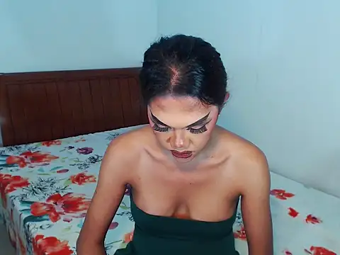 Snapshot of YourPlayMates chatting on 6, 12, 2024 YourPlayMates online show from 6, 12, 2024