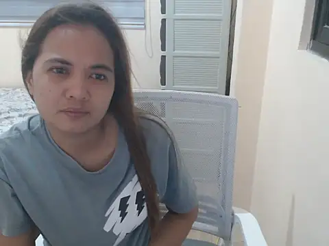 xTheLastVIRGINx online show from 16, 10, 2025