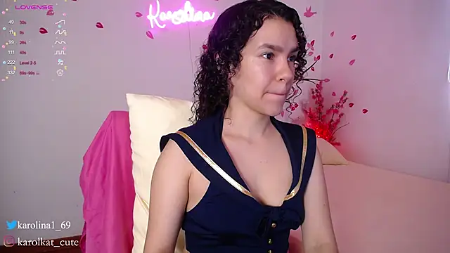 Karolina 1 online show from 7, 2, 2025