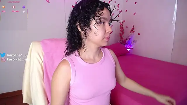 Snapshot of Karolina_1 chatting on 16, 10, 2025 Karolina 1 online show from 16, 10, 2025