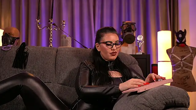 kelly kent online show from 18, 1, 2025