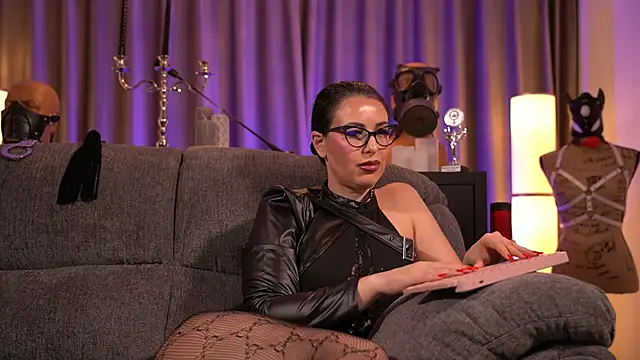 kelly kent online show from 21, 1, 2025