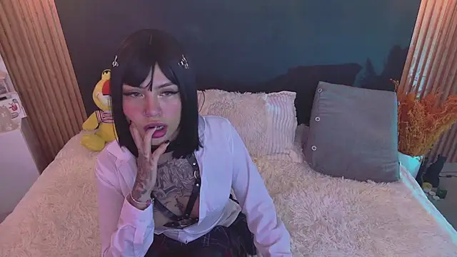 Scarlett collins02 online show from 7, 1, 2025