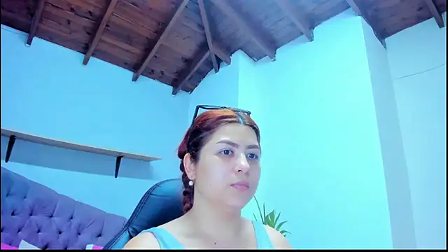 Snapshot of Gretta_Queen chatting on 4, 3, 2026 Gretta Queen online show from 4, 3, 2026