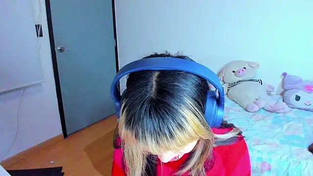 Akane-Mou online show from 24, 12, 2024