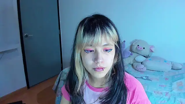 Akane-Mou online show from 18, 1, 2025