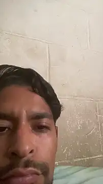 Snapshot of thegoldensexting420 chatting on 17, 11, 2025 thegoldensexting420 online show from 17, 11, 2025