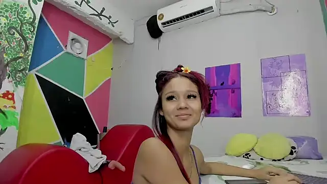 MarianaManzur online show from 23, 1, 2025
