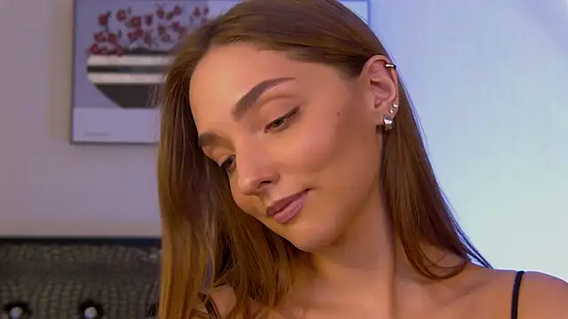 VirginieCruz online show from 24, 1, 2025