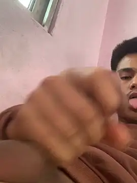 Snapshot of Hullax chatting on 27, 2, 2026 Hullax online show from 27, 2, 2026