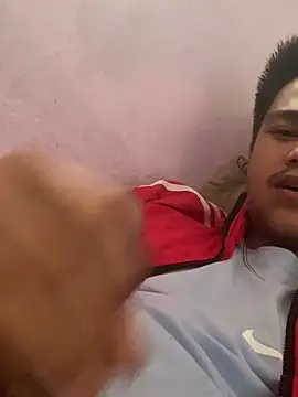 Snapshot of Hullax chatting on 13, 3, 2026 Hullax online show from 13, 3, 2026