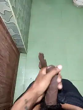 Snapshot of yo19boy chatting on 14, 2, 2025 yo19boy online show from 14, 2, 2025