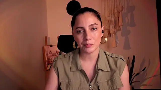 Mala Bad online show from 18, 12, 2025