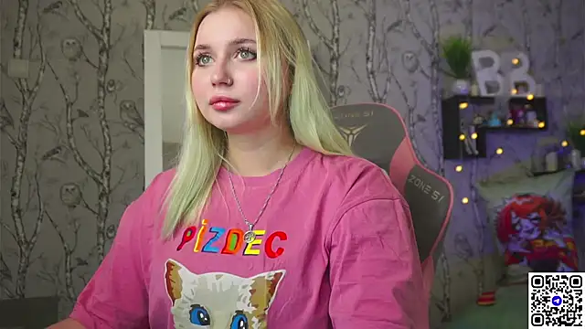 Moon Valkyrie online show from 5, 2, 2026