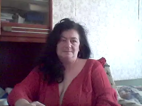 GypsiQueen2 online show from 9, 2, 2025