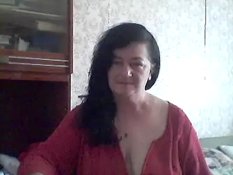 GypsiQueen2 online show from 12, 2, 2025