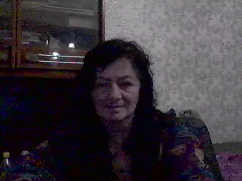GypsiQueen2 online show from 18, 2, 2025