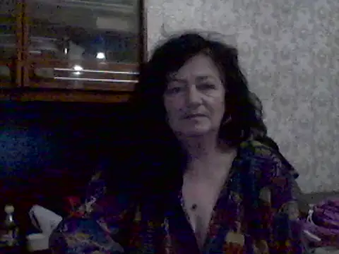 GypsiQueen2 online show from 19, 2, 2025