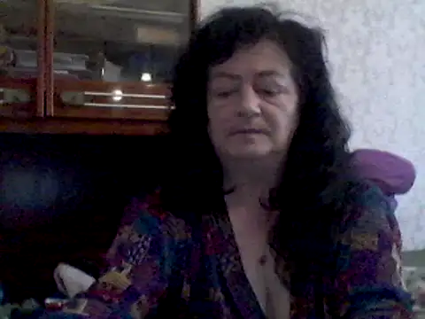 GypsiQueen2 online show from 20, 2, 2025