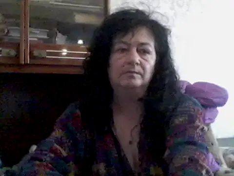 GypsiQueen2 online show from 20, 2, 2025