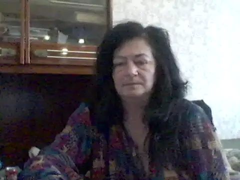 GypsiQueen2 online show from 22, 2, 2025
