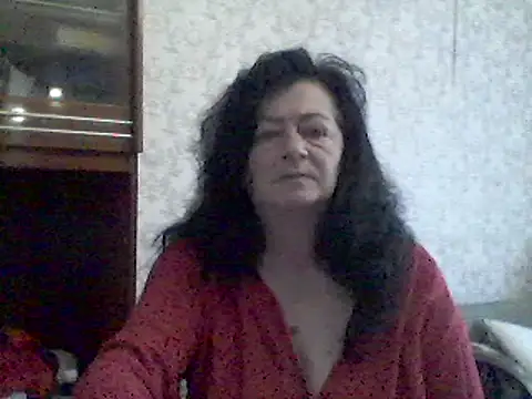 GypsiQueen2 online show from 1, 3, 2025