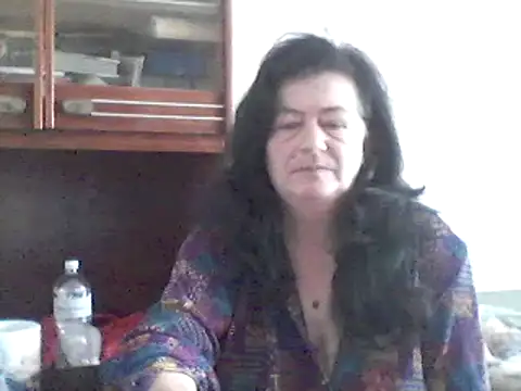 GypsiQueen2 online show from 6, 3, 2025