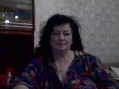 GypsiQueen2 online show from 14, 3, 2025