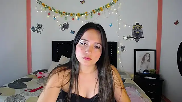naughty girl 4u online show from 5, 12, 2024