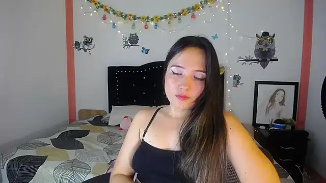 naughty girl 4u online show from 27, 12, 2024