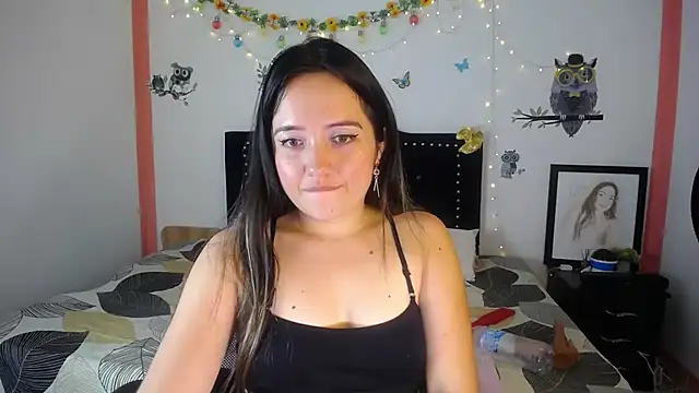 naughty girl 4u online show from 27, 12, 2024