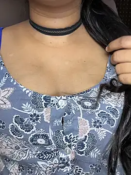 SCHOOL Girl 0 online show from 24, 9, 2025