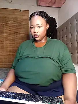 Aaaliyah445 online show from 28, 10, 2025