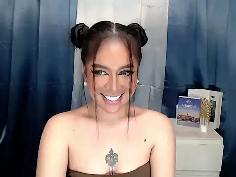Snapshot of mariefox_xxx chatting on 25, 9, 2025 mariefox xxx online show from 25, 9, 2025