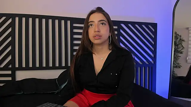 MERIDA TAYLOR online show from 4, 1, 2025