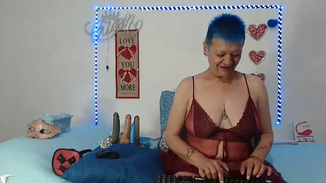 loquitaqueen011 online show from 31, 1, 2025