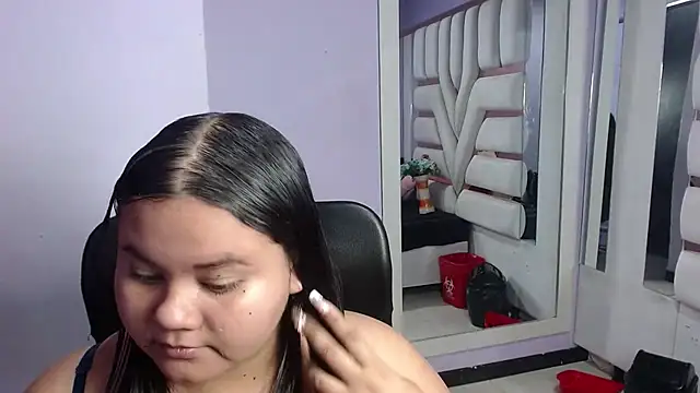 Snapshot of ValenTitis chatting on 25, 10, 2025 ValenTitis online show from 25, 10, 2025