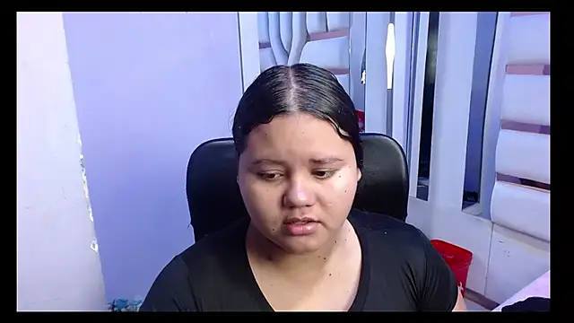 Snapshot of ValenTitis chatting on 11, 11, 2025 ValenTitis online show from 11, 11, 2025