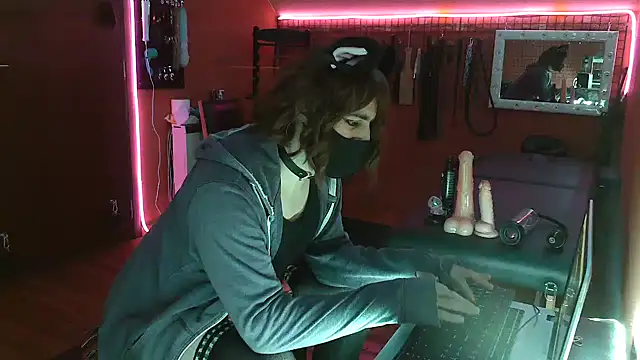 Snapshot of Ginny-the-bdsm-nympho chatting on 19, 1, 2025 Ginny-the-bdsm-nympho online show from 19, 1, 2025