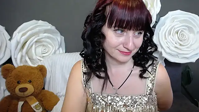 Snapshot of NinaFlawlees chatting on 12, 10, 2025 NinaFlawlees online show from 12, 10, 2025