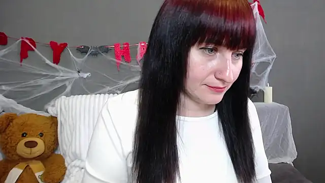 Snapshot of NinaFlawlees chatting on 18, 10, 2025 NinaFlawlees online show from 18, 10, 2025