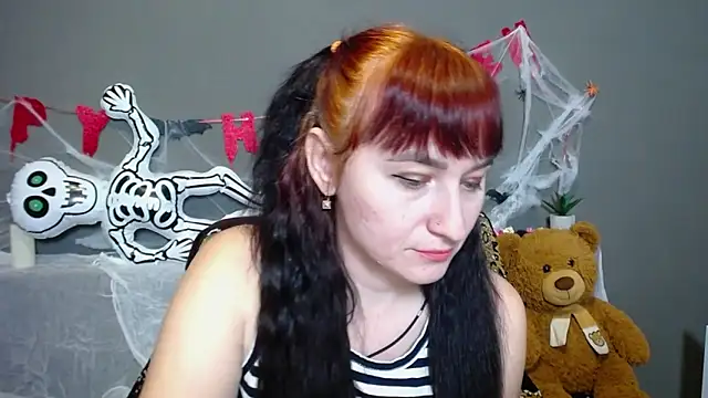 Snapshot of NinaFlawlees chatting on 1, 11, 2025 NinaFlawlees online show from 1, 11, 2025