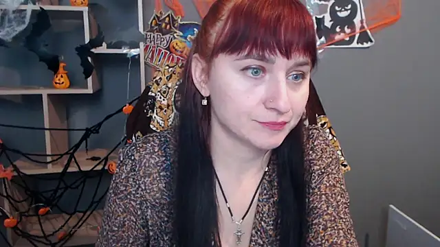 Snapshot of NinaFlawlees chatting on 3, 11, 2025 NinaFlawlees online show from 3, 11, 2025