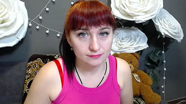 Snapshot of NinaFlawlees chatting on 11, 11, 2025 NinaFlawlees online show from 11, 11, 2025