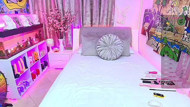 Snapshot of tattooBabyxxx chatting on 2, 12, 2025 tattooBabyxxx online show from 2, 12, 2025