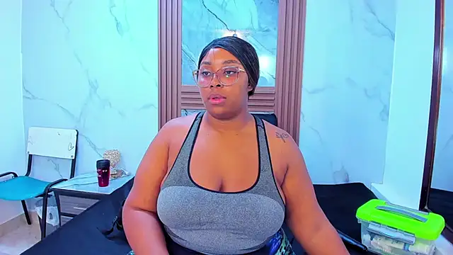 HannyMansonh online show from 23, 1, 2025