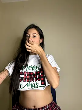 Snapshot of alia_bashar chatting on 5, 10, 2025 alia bashar online show from 5, 10, 2025