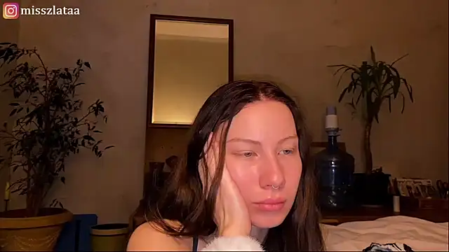 Snapshot of elfess chatting on 21, 11, 2025 elfess online show from 21, 11, 2025