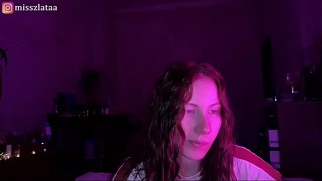 Snapshot of elfess chatting on 3, 12, 2025 elfess online show from 3, 12, 2025