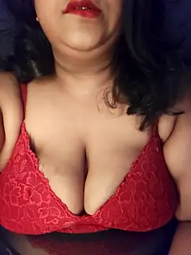 sassy horny online show from 18, 3, 2025